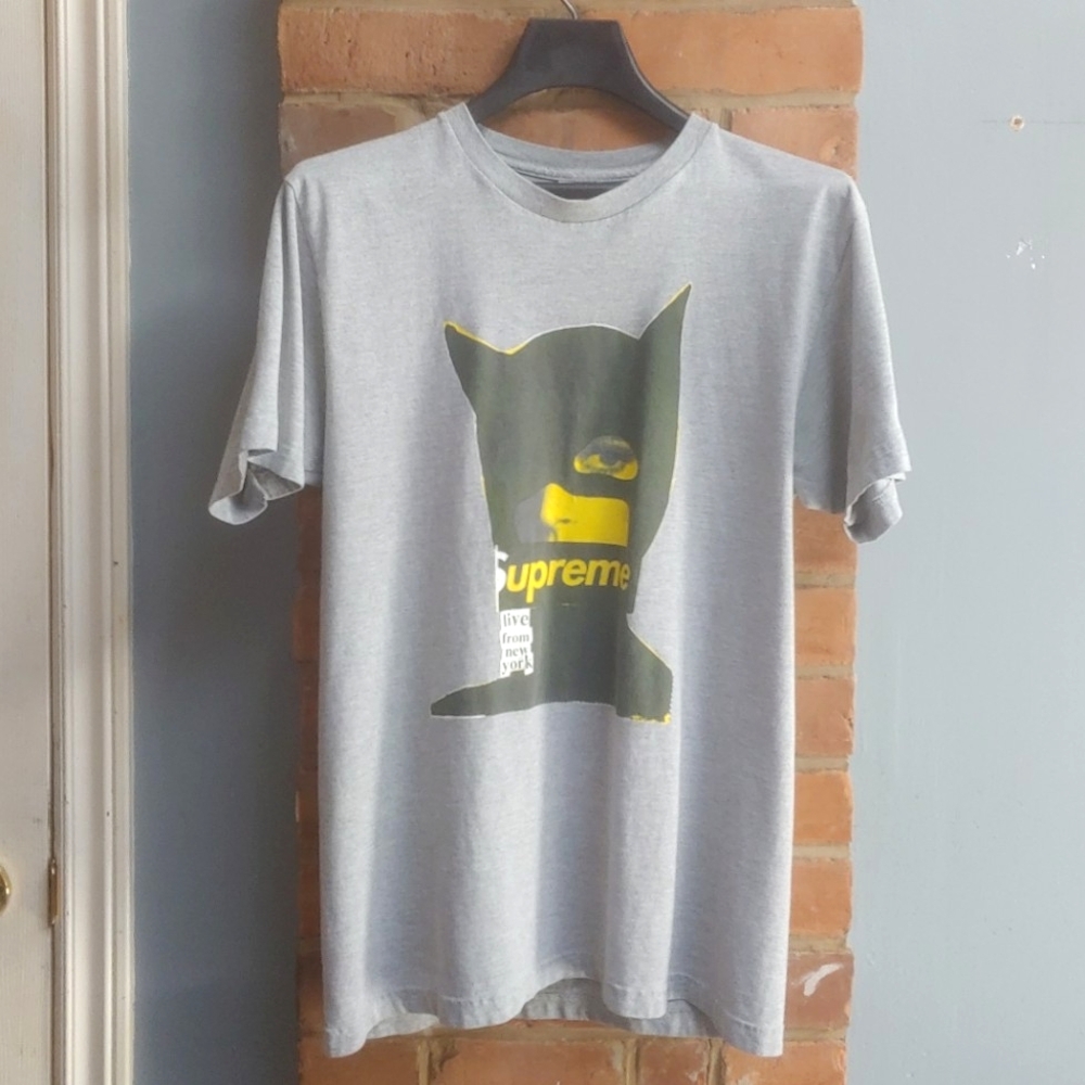Supreme Cats Tee Catwoman Box Logo T-shirt In Grey Mens Size Medium